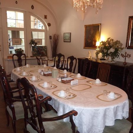 Hotel Pension Waizenegger Am Kurfuerstendamm Berlin Luaran gambar