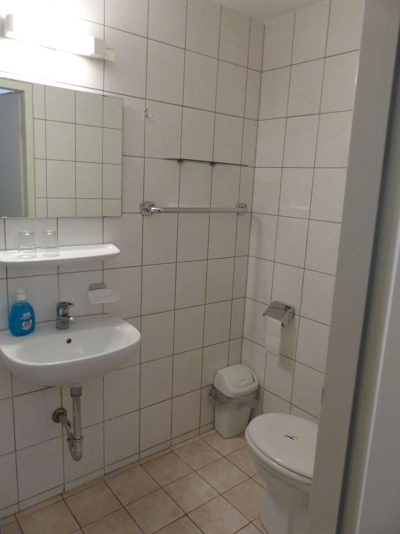 Hotel Pension Waizenegger Am Kurfuerstendamm Berlin Luaran gambar